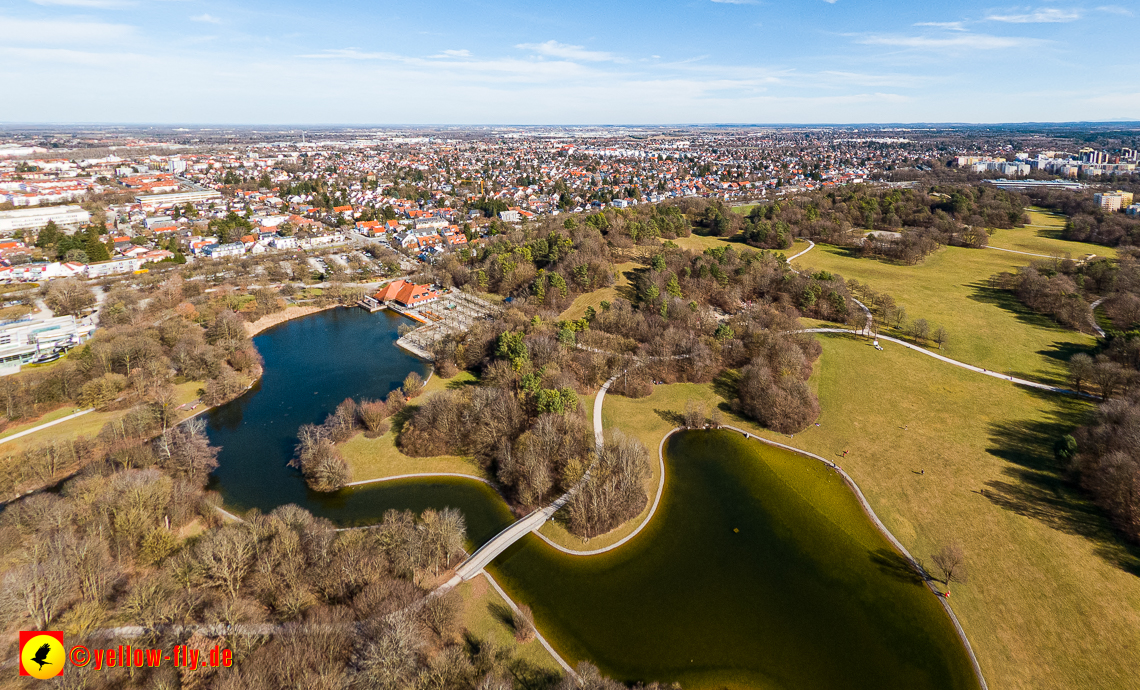 20.02.2023 -  Ostparksee und Schule am Strehleranger mit Umgebung in Neuperlach